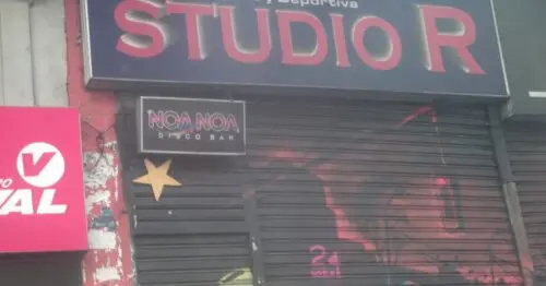 STUDIO R STUDIO R